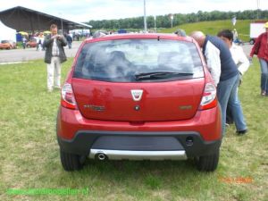 Meeting 2009 - Onthulling Sandero Stepway