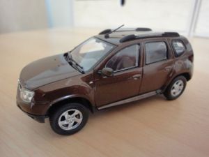 dacia-duster-schaalmodel