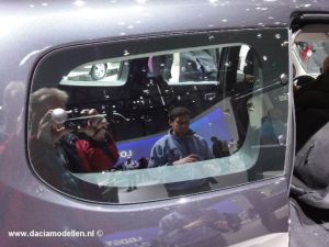 Exterieur foto's van de Dacia Lodgy