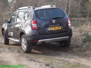 Rijtest Dacia Duster 2014