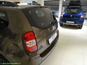 Duster Black Shadow