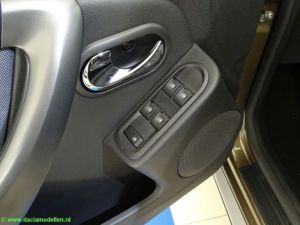 Duster Black Shadow