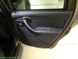 Duster Black Shadow