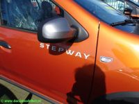 Dacia Sandero in Orange Ocre