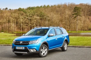 Logan MCV Stepway 2017